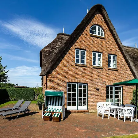 Haus Amrumblick Holiday home Hedehusum